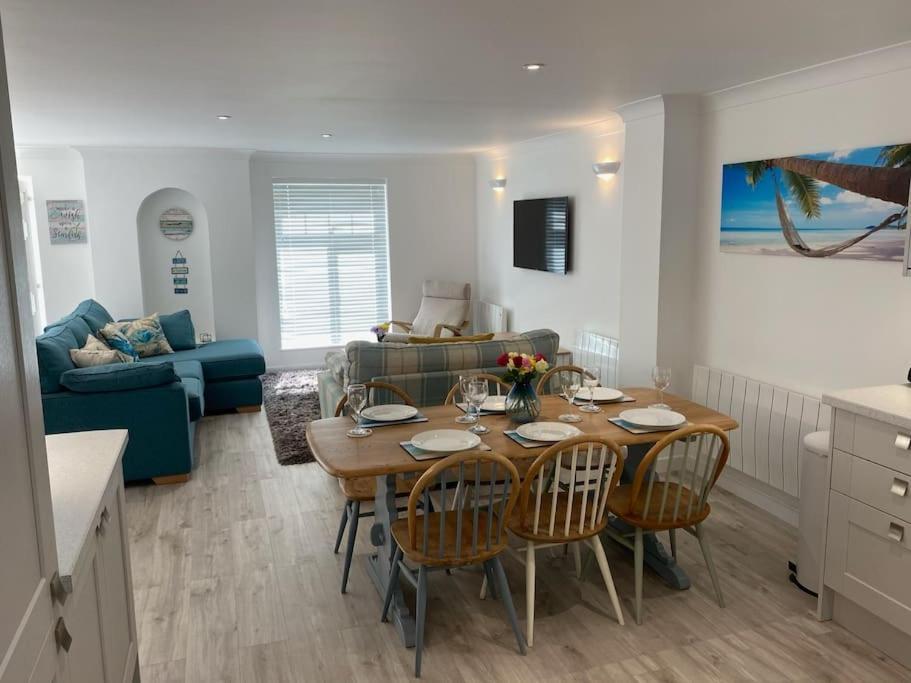 Surf'S Up! Perfect Base For Holidays Or Work In Cornwall St Columb Major Zewnętrze zdjęcie