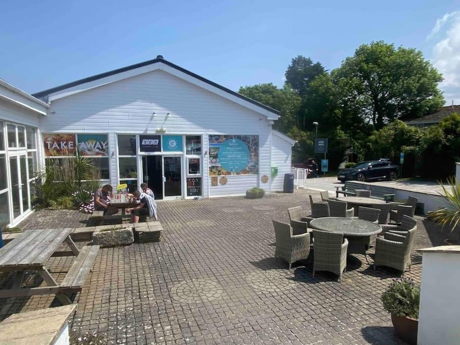 Surf'S Up! Perfect Base For Holidays Or Work In Cornwall St Columb Major Zewnętrze zdjęcie